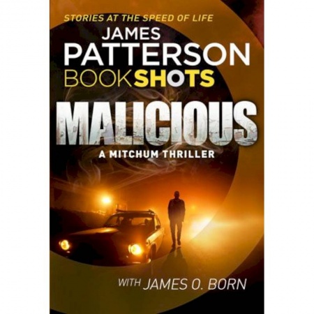 Чтение на английском языке, книга Malicious купить по скидке